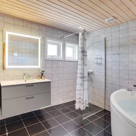 Eliena - 500m From The Sea By Interhome Bjerregård