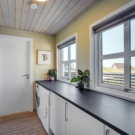 Nyaraló Eliena - 500m From The Sea By Interhome Bjerregård